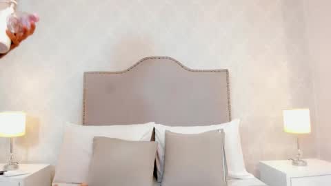 miamillers1 online show from November 2025 11:31:02 AM