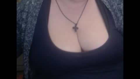 Snapshot of miamimistress chatting on February 2025 06:53:01 PM maya online show from February 2025 06:53:01 PM