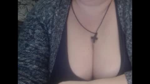Snapshot of miamimistress chatting on February 2025 01:44:01 PM maya online show from February 2025 01:44:01 PM