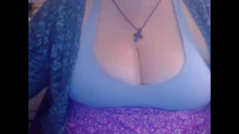 Snapshot of miamimistress chatting on February 2025 02:35:02 PM maya online show from February 2025 02:35:02 PM