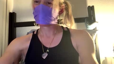 miamitransgirl305 online show from February 2026 04:43:02 AM