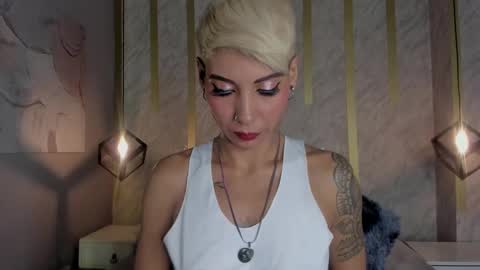 Snapshot of miamorgann chatting on December 2024 08:37:01 PM Mia Morgann online show from December 2024 08:37:01 PM
