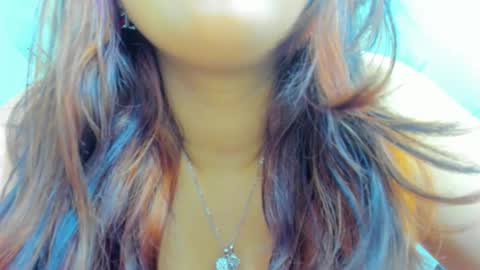 Mia  online show from February 2026 08:41:02 PM