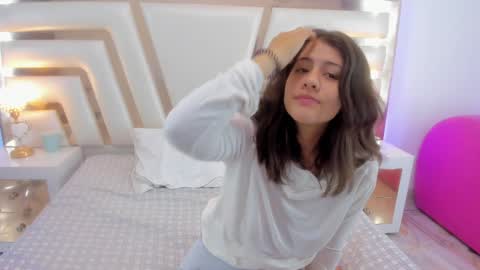 Sweetie Mia online show from January 2025 09:40:02 AM