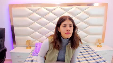 Sweetie Mia online show from February 2025 12:17:02 PM