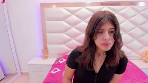 Sweetie Mia online show from March 2025 12:27:02 PM