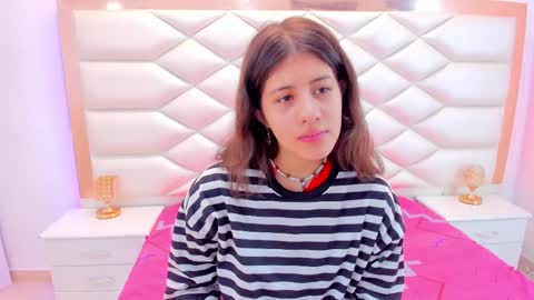 Sweetie Mia online show from March 2025 12:22:02 PM