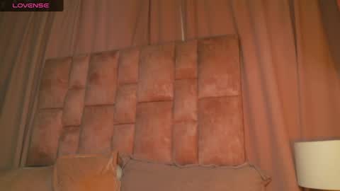 Snapshot of miasandoval_22 chatting on May 2026 08:48:02 PM miasaandovaal 22 online show from May 2026 08:48:02 PM