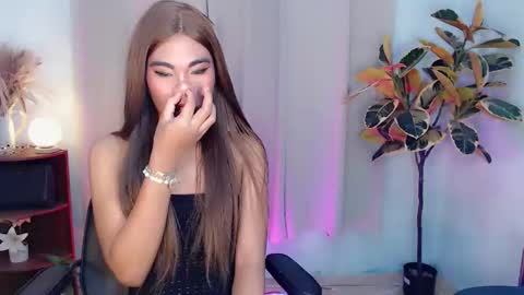 Snapshot of miasex980271 chatting on April 2026 06:38:02 PM miasex980271 online show from April 2026 06:38:02 PM