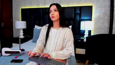 Mia Sweetth online show from February 2025 11:43:01 AM