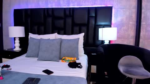 Mia Sweetth online show from March 2025 12:05:02 PM