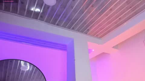 Snapshot of miavillalobos_ chatting on May 2026 12:40:01 AM Mia Villalobos online show from May 2026 12:40:01 AM