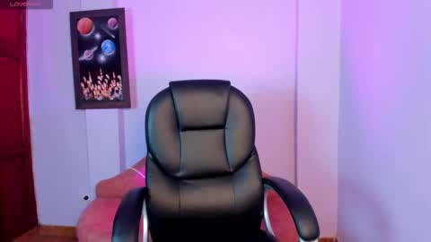 Mia winx  online show from February 2026 09:22:02 PM