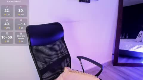 MiaIron online show from June 2026 03:29:01 PM