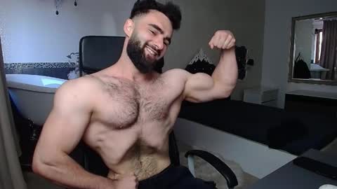 Snapshot of micahlane chatting on April 2026 04:10:02 AM MicahLane online show from April 2026 04:10:02 AM