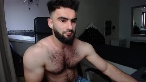 Snapshot of micahlane chatting on May 2026 04:39:01 AM MicahLane online show from May 2026 04:39:01 AM