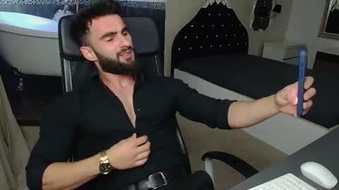 MicahLane online show from July 2026 04:17:02 AM