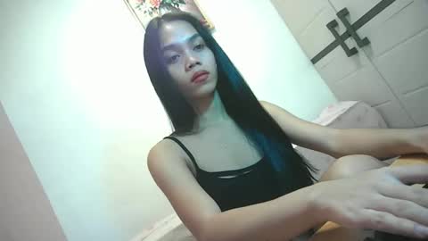 Mica online show from October 2025 10:44:02 PM