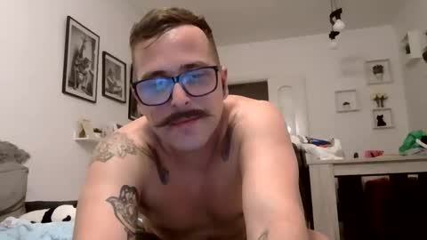 Snapshot of mich6921 chatting on May 2026 01:13:01 AM MILO MIAMI online show from May 2026 01:13:01 AM
