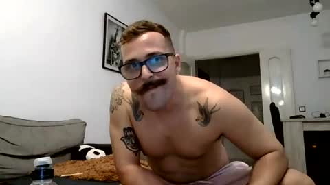 Snapshot of mich6921 chatting on July 2026 11:51:01 PM MILO MIAMI online show from July 2026 11:51:01 PM