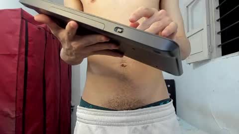 michael_david0528 online show from June 2026 02:39:01 AM