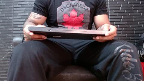 Michael Daviss online show from January 2025 12:43:01 PM