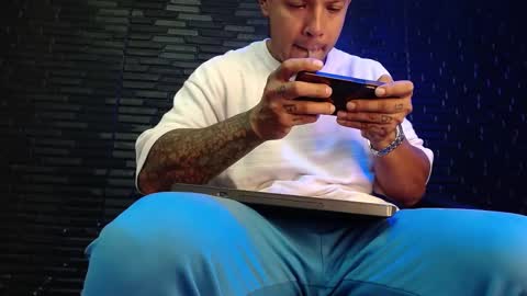 Michael Daviss online show from March 2025 02:26:02 PM