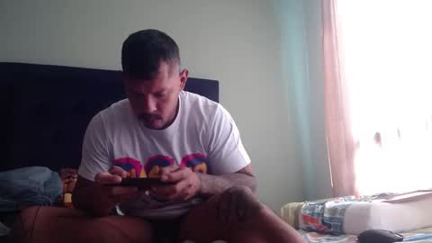 Michael Daviss online show from November 2025 06:02:01 PM