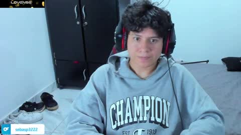 michael independent model  online show from March 2025 12:43:01 AM