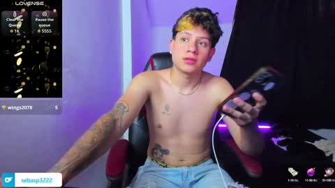 michael independent model  online show from October 2025 10:51:02 PM