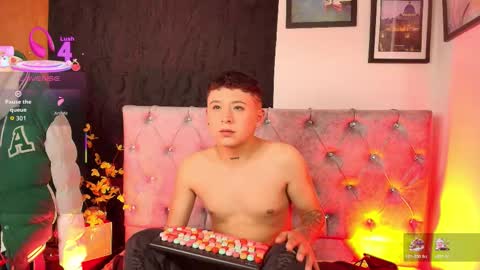 Snapshot of michael_lopez_1 chatting on December 2025 01:18:01 PM michael_lopez_1 online show from December 2025 01:18:01 PM