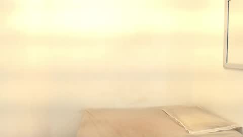 Michaela online show from March 2025 04:00:02 PM