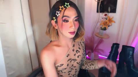 michaelagoddess online show from November 2025 10:54:01 PM
