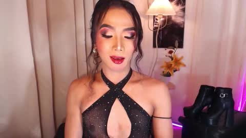 michaelagoddess online show from November 2025 04:44:01 AM