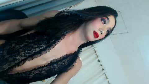Snapshot of michaelagoddess chatting on May 2026 12:05:01 AM michaelagoddess online show from May 2026 12:05:01 AM