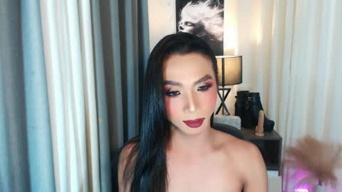 Snapshot of michaelagoddess chatting on June 2026 07:43:01 AM michaelagoddess online show from June 2026 07:43:01 AM