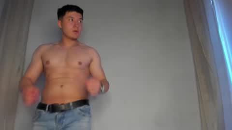 MichaelConnor  online show from December 2024 03:21:01 PM