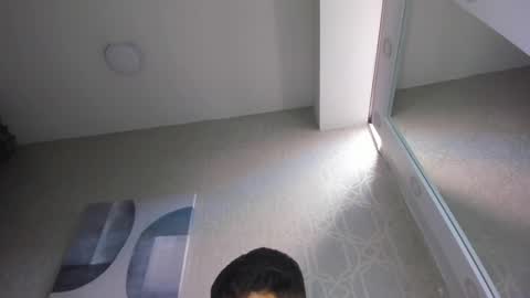 MichaelConnor  online show from January 2025 02:51:01 PM