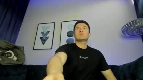 MichaelConnor  online show from January 2025 11:58:02 AM