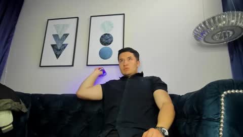 MichaelConnor  online show from February 2025 11:55:02 AM