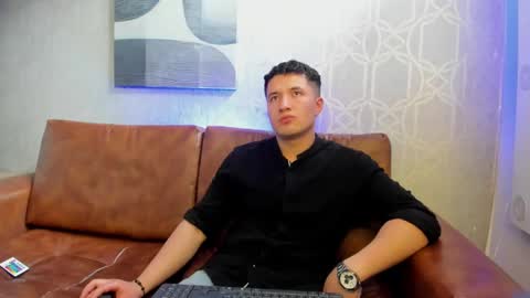 MichaelConnor  online show from March 2025 06:54:01 PM