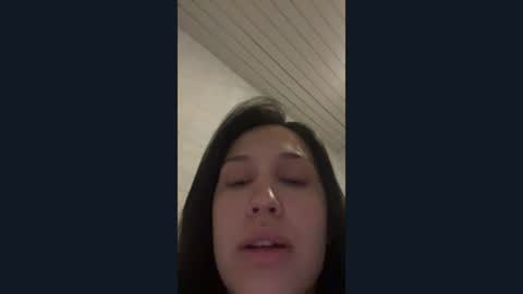 Snapshot of michaeleanidi chatting on June 2026 05:34:02 PM Milana online show from June 2026 05:34:02 PM