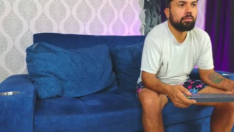 Snapshot of michaell_twink chatting on January 2025 01:08:01 AM Michaell online show from January 2025 01:08:01 AM