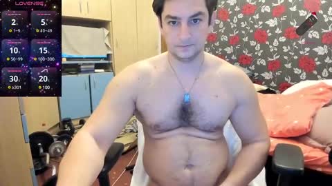 Snapshot of michaelragnar90 chatting on December 2024 09:23:01 AM michaelragnar90 online show from December 2024 09:23:01 AM