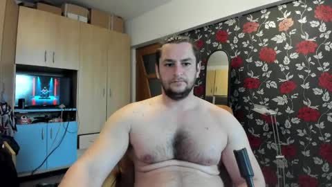 michaelragnar90 online show from April 2026 01:09:02 PM