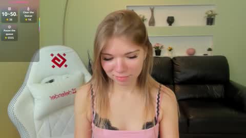 michafox online show from February 2026 12:48:02 PM