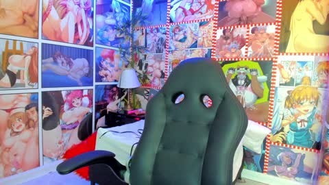 michel_lopez18 online show from December 2024 05:32:01 PM