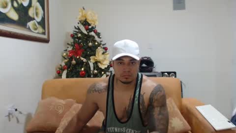 michelle_allen0104 online show from December 2024 09:06:02 AM