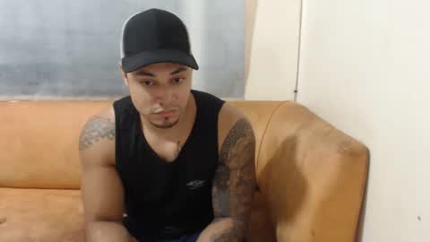 michelle_allen0104 online show from January 2025 11:48:02 AM