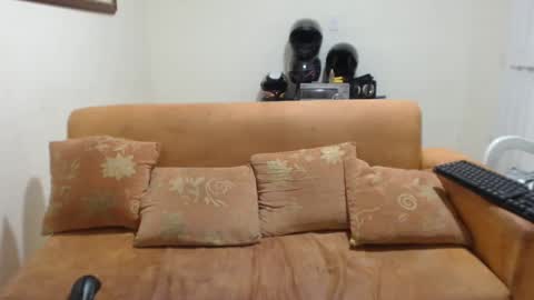 michelle_allen0104 online show from February 2025 05:31:02 AM